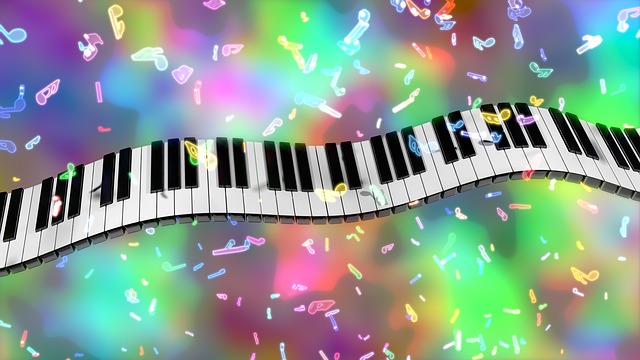 klavír klávesy